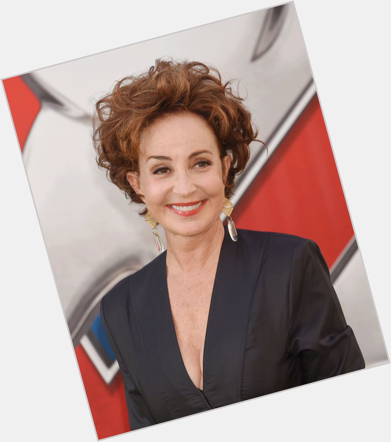 Happy Birthday to the amazing Annie Potts! 
Have a fantastic day!!   