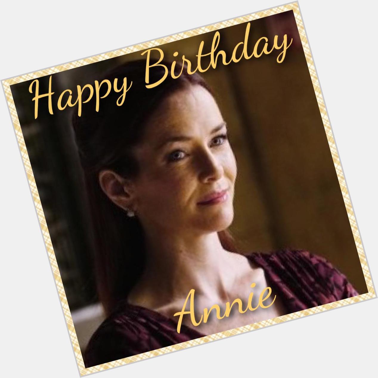  Happy birthday to the best tv psychopathic-surgeon, Dr Nieman - played by the amazing Annie Wersching    