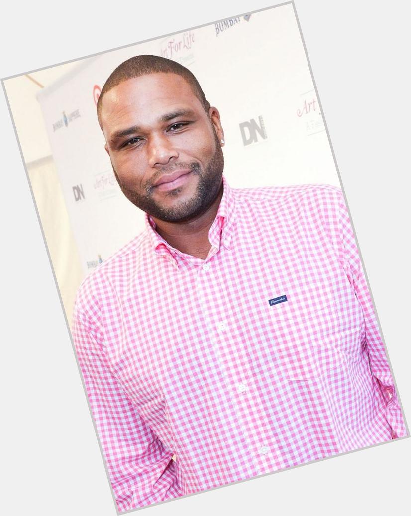 HAPPY BIRTHDAY: Anthony Anderson is celebrating today! Whats your favorite Anthony Anderson movie? 