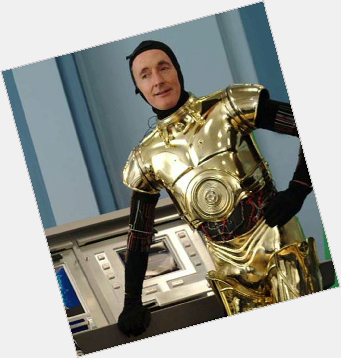 Happy birthday to Anthony Daniels the galaxy\s favorite protocol droid.  