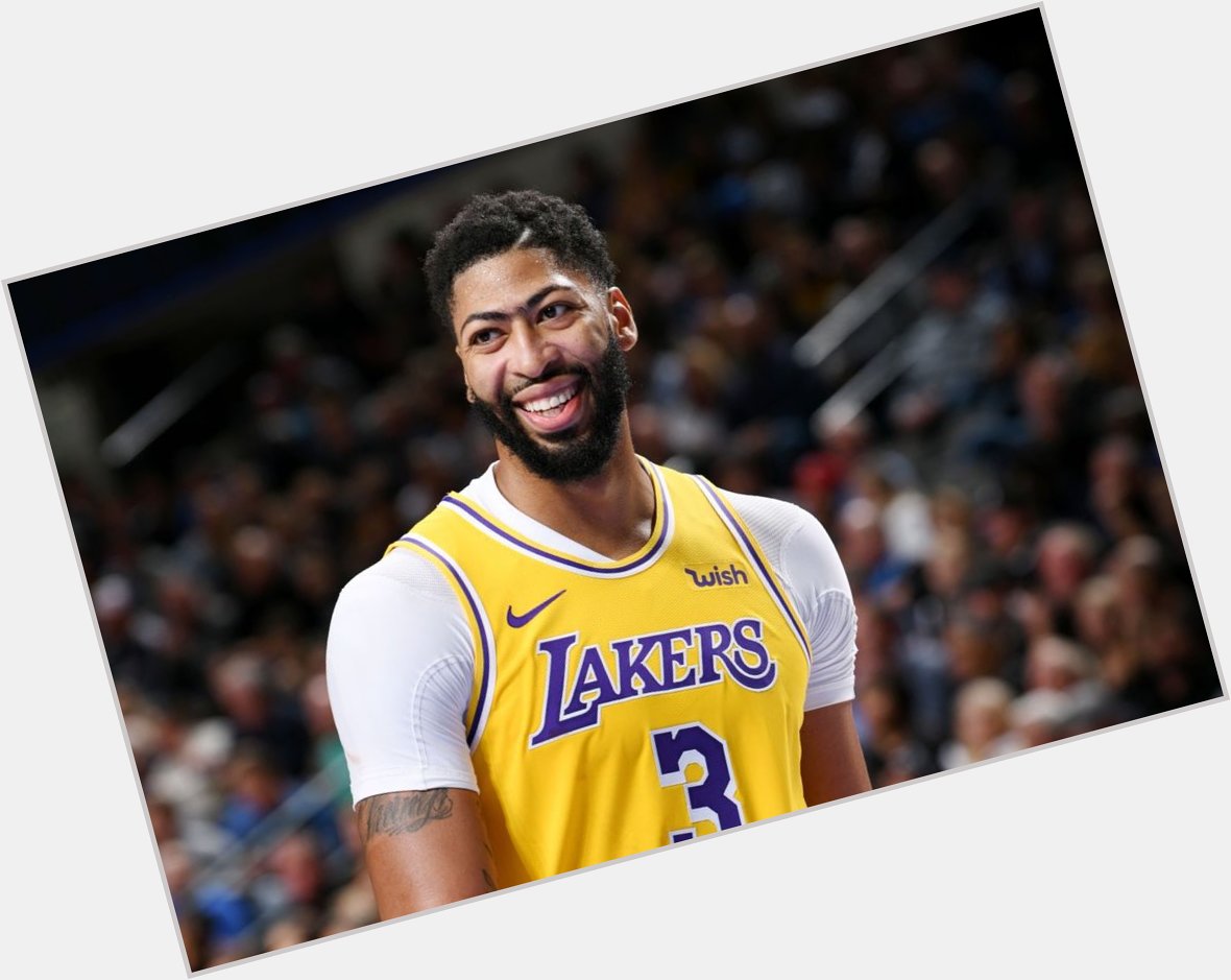 HAPPY BIRTHDAY TO THE BEST BIG MAN IN THE LEAGUE, ANTHONY DAVIS    