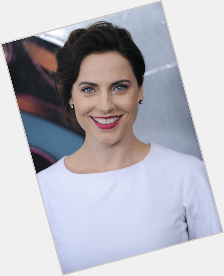 Let\s wish a very happy birthday to Antje Traue who played Faora on    