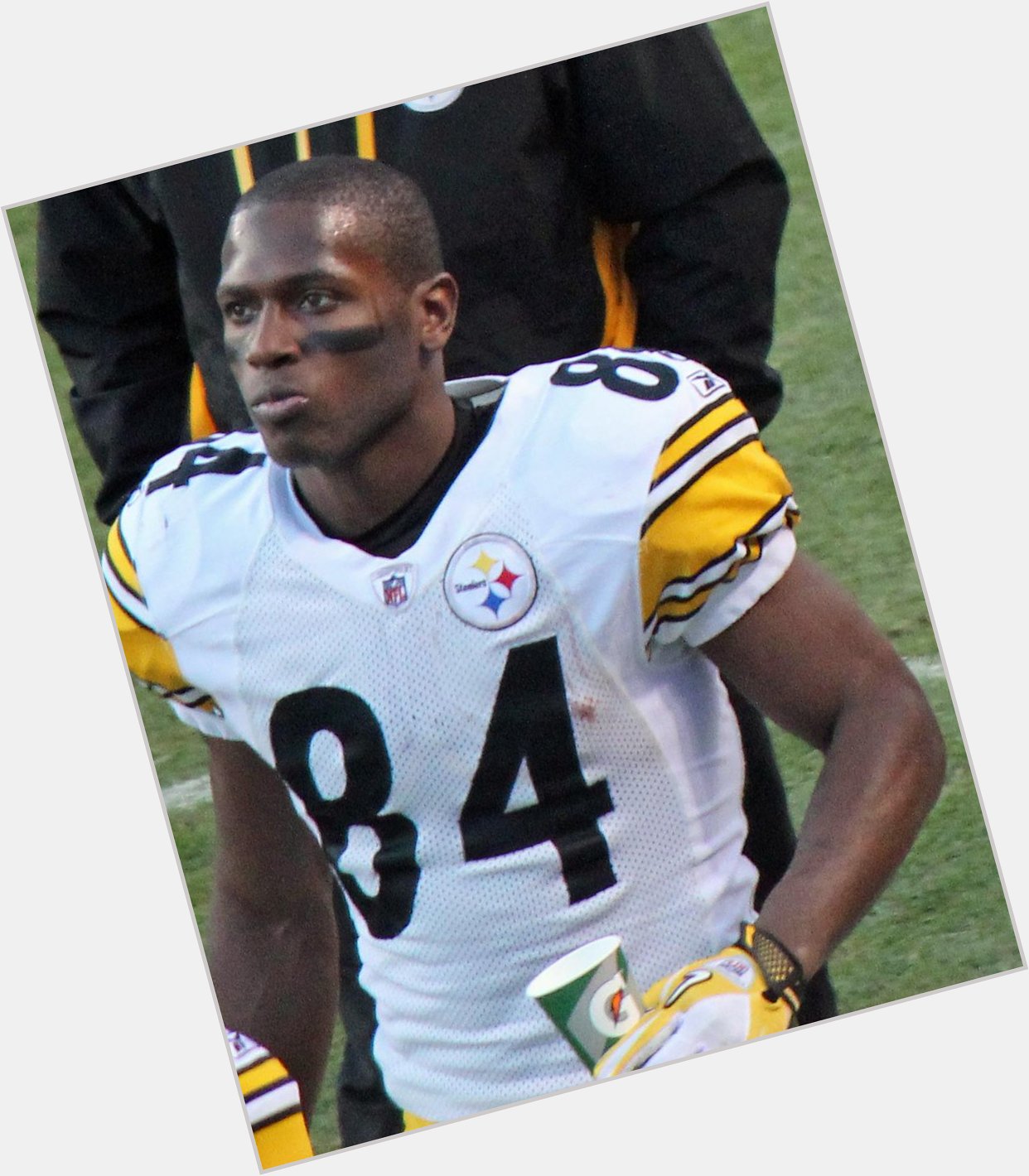 Happy 27th birthday to the one and only Antonio Brown! Congratulations 