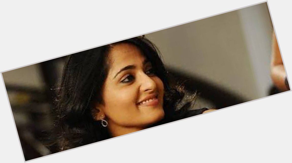 Happy birthday my favorite actress in south indian cinema
Your acting skill superb anushka shetty 