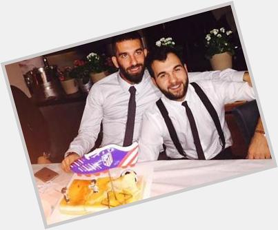 Happy 28th Birthday to the boot slinger, Arda Turan! And just look what his team-mates gave him. 
