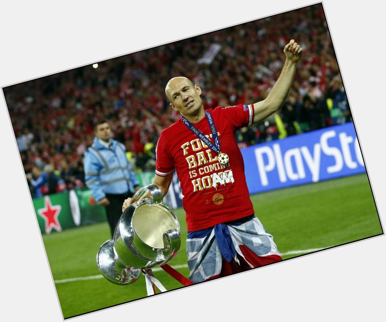 Happy 31st birthday for the flying Dutchman & the best winger in the world, Arjen Robben All the best, Super Arjen 
