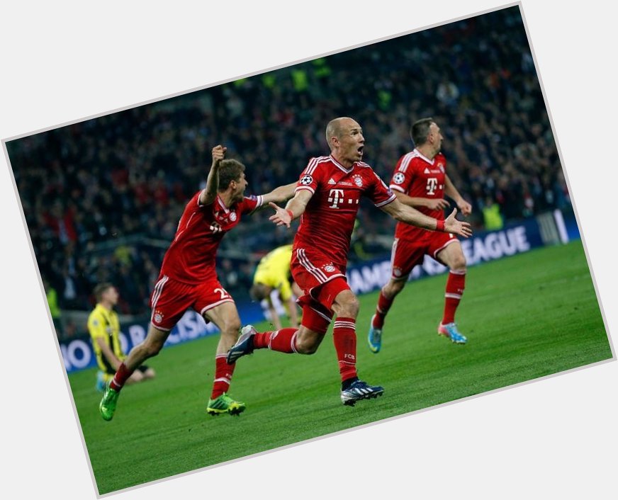 Happy Birthday to the guy who made many love football \"Arjen Robben\"  Mr. Wembley  