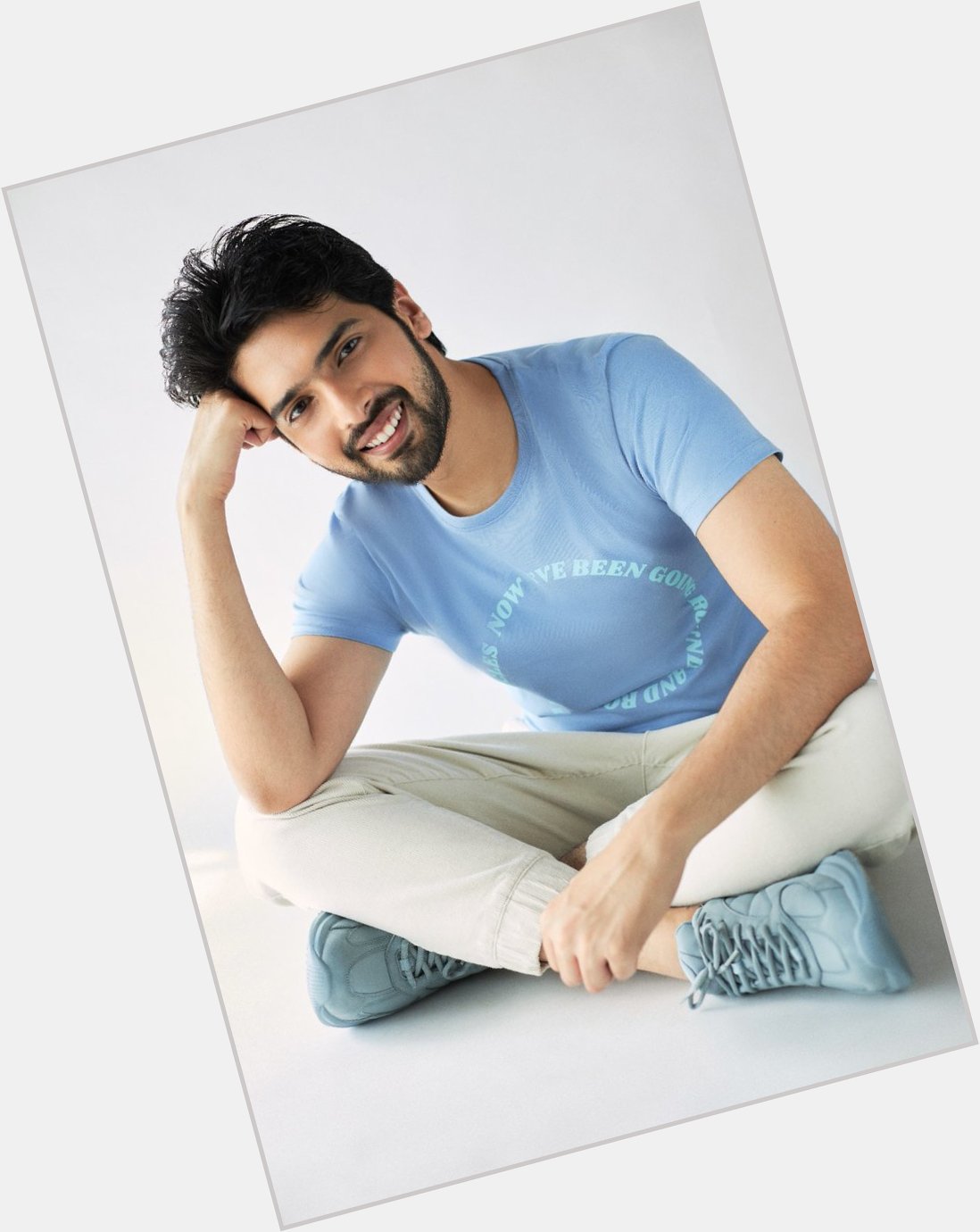 What a lovely smile     HAPPY BIRTHDAY ARMAAN MALIK 