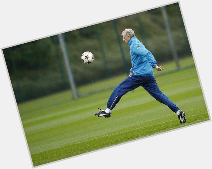 Happy 65th Birthday to the biggest Arsenal lover ever. The man whos dedicated his life to this club, Arsene Wenger! 