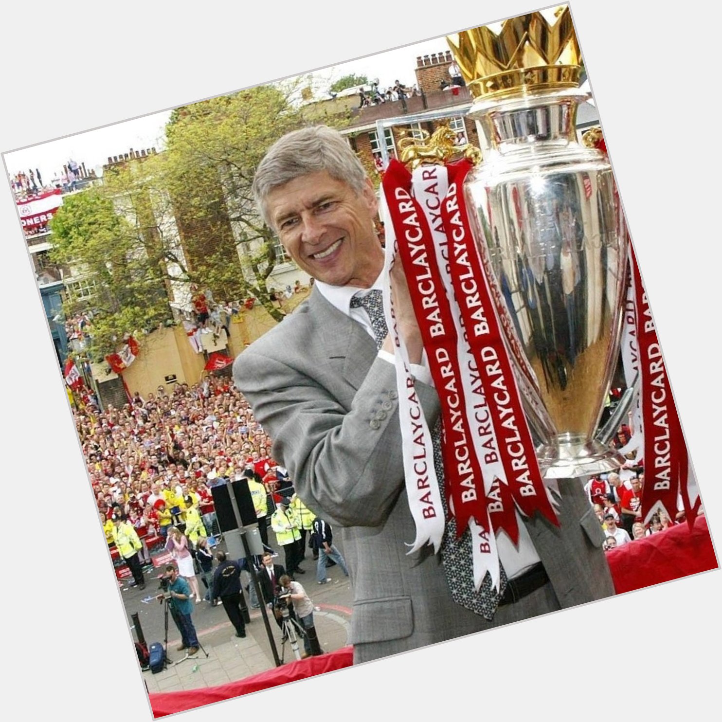 Happy Birthday the 72th birthdays of Arsène Wenger \"The Boss\" 