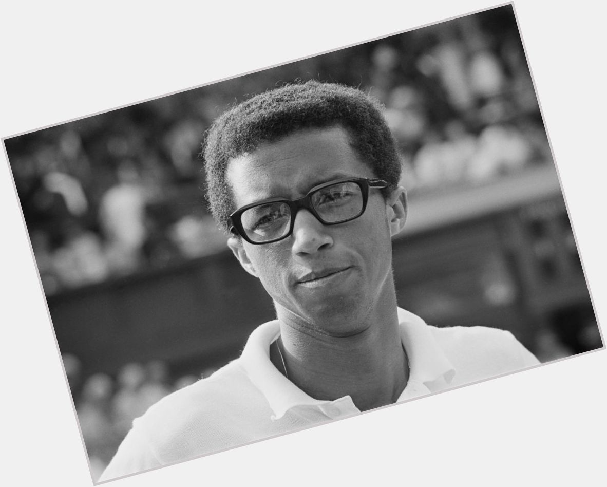 Happy Birthday, Arthur Ashe.

The 3x Grand Slam champion, activist and humanitarian would have turned 76 today. 
