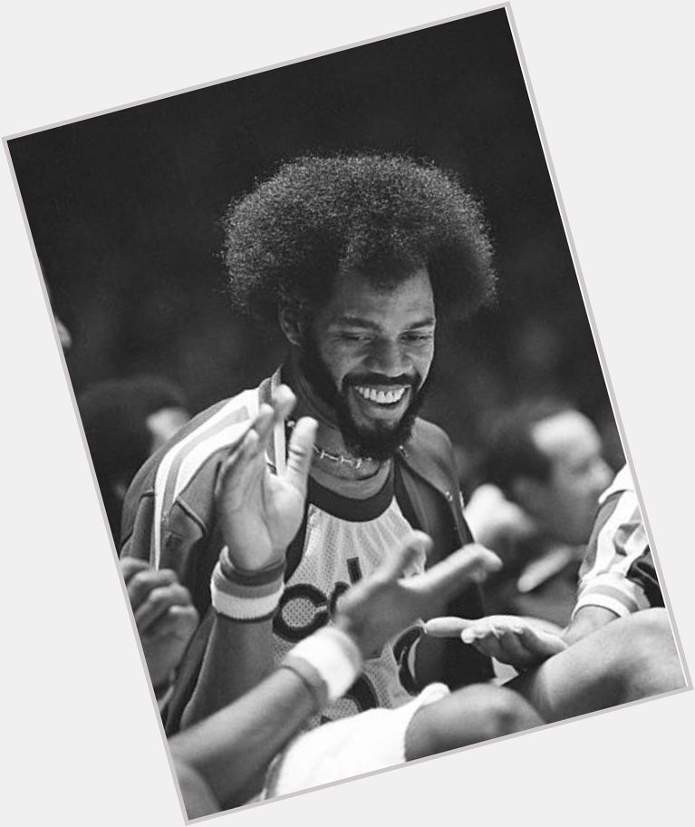 Happy birthday to Kentucky great Artis Gilmore! The A-Train turns 69 today! 