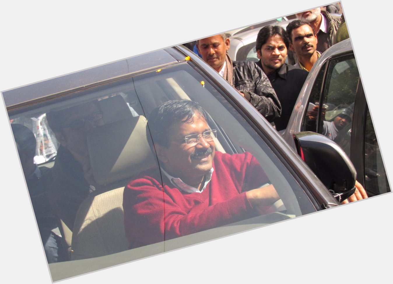 A pic clicked by me while Delhi election, cant forget that day
JANTA KA CM 
Happy Birthday Arvind Kejriwal 