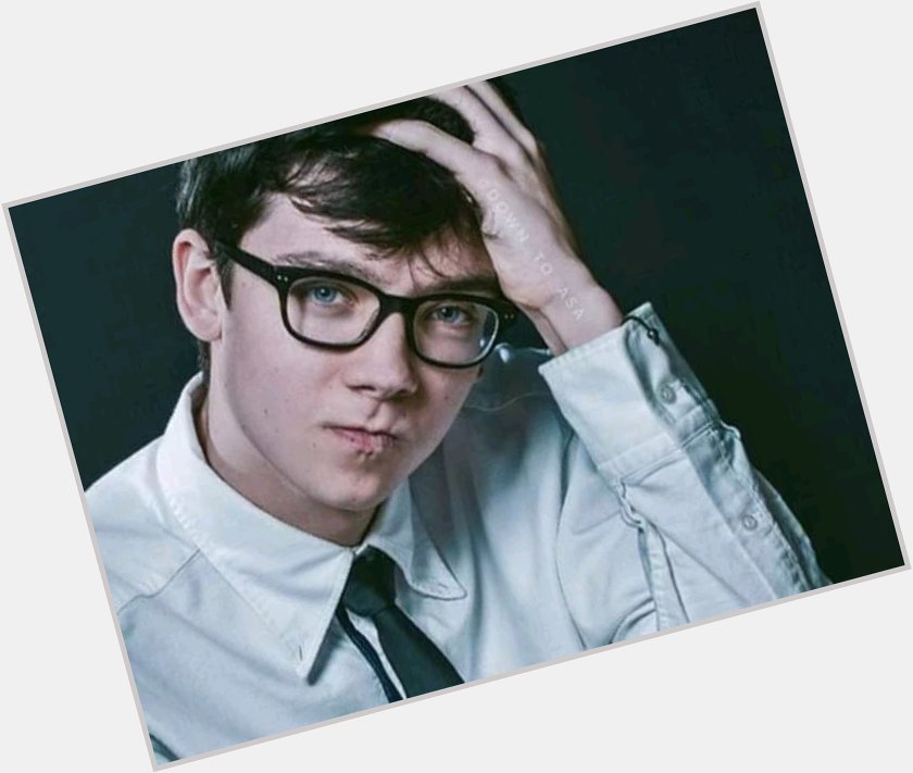 Happy Birthday Asa Butterfield!!!       ~crdts to the owners of picx. 