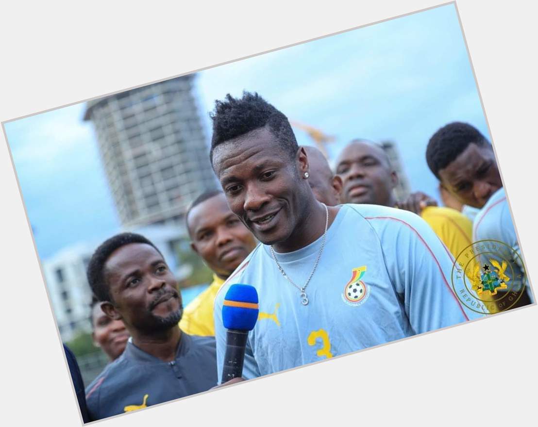 Happy Birthday to Africa\s top scorer at World Cup Asamoah Gyan ( Remessage = Best
Like = Legend 