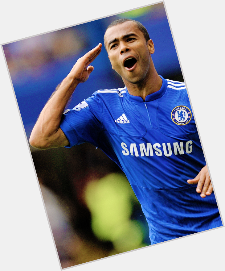 Happy Birthday to Chelsea legend Ashley Cole, who turns 35 today! 