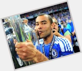 Happy birthday to legend Ashley Cole who turns 37 today.   