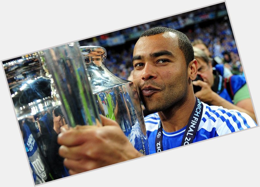 Happy Birthday to Ashley Cole who is 38 today!  