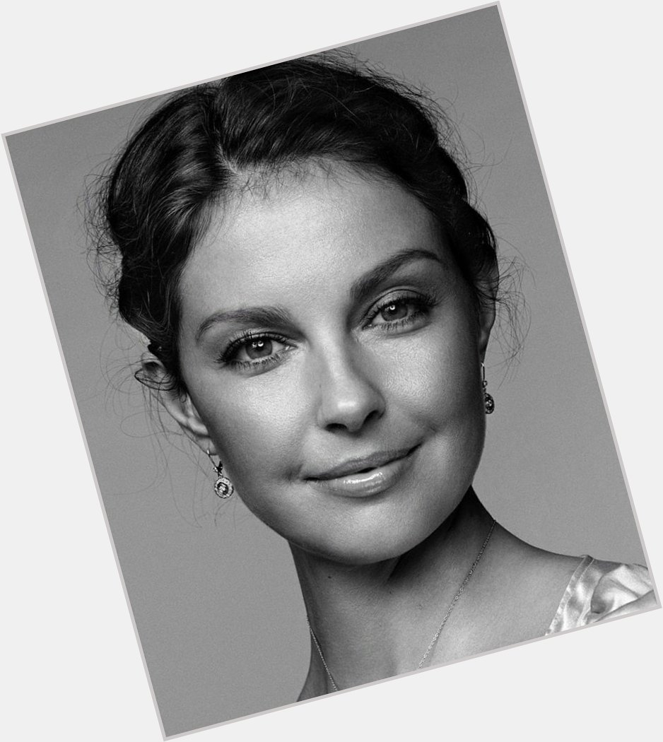 Happy 50th birthday to Ashley Judd 