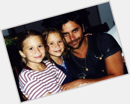 Happy 31st bday to these 2 beautiful girls, Mary-Kate & Ashley Olsen.  Heres some great pics of them w 