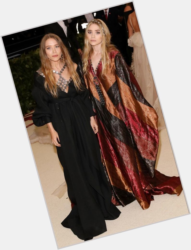 Happy Birthday to icons Mary-Kate and Ashley Olsen   