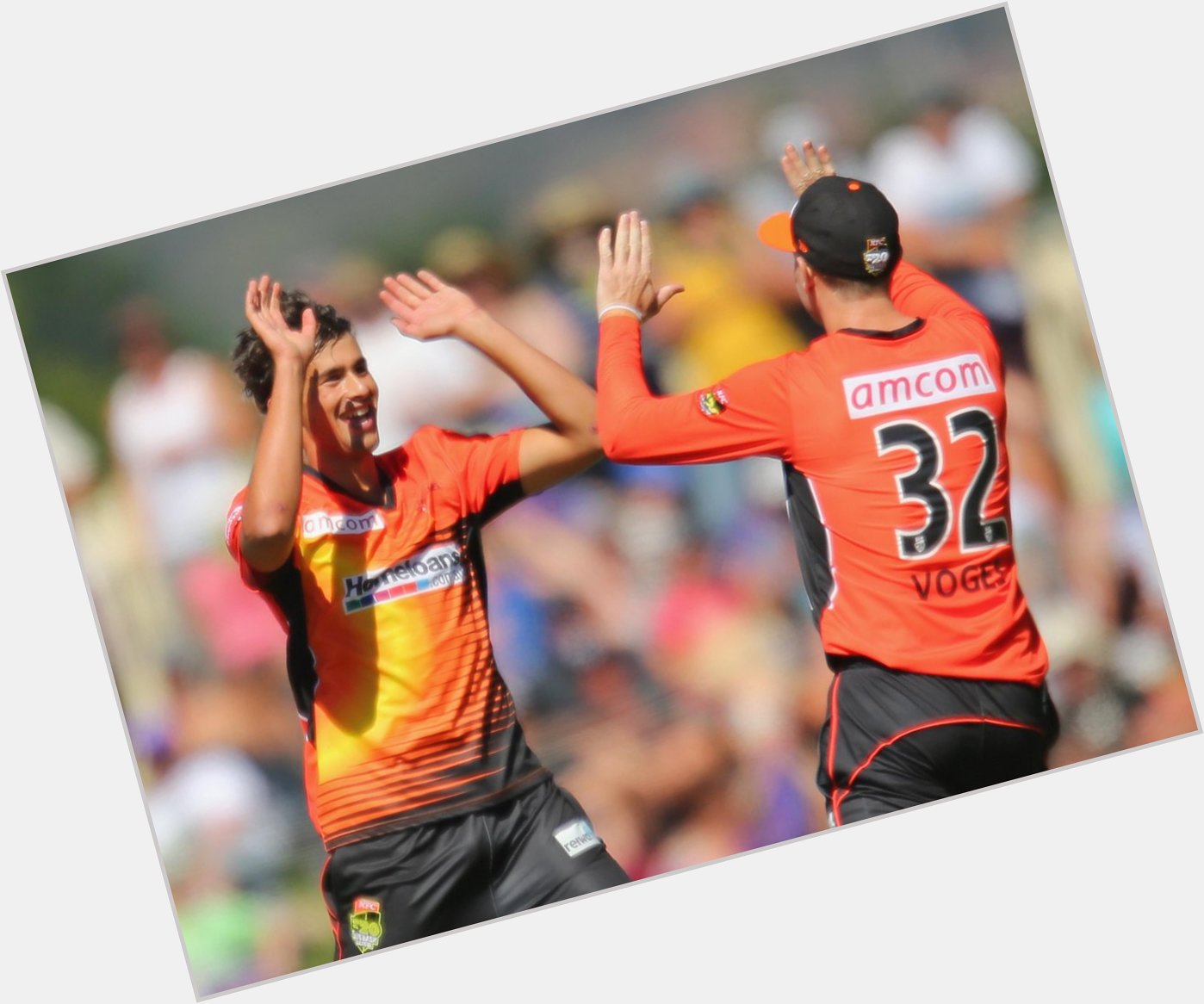 HIGH FIVES! Join us in wishing a happy birthday to Scorchers spinner Ashton Agar who turns 22 today!!! 