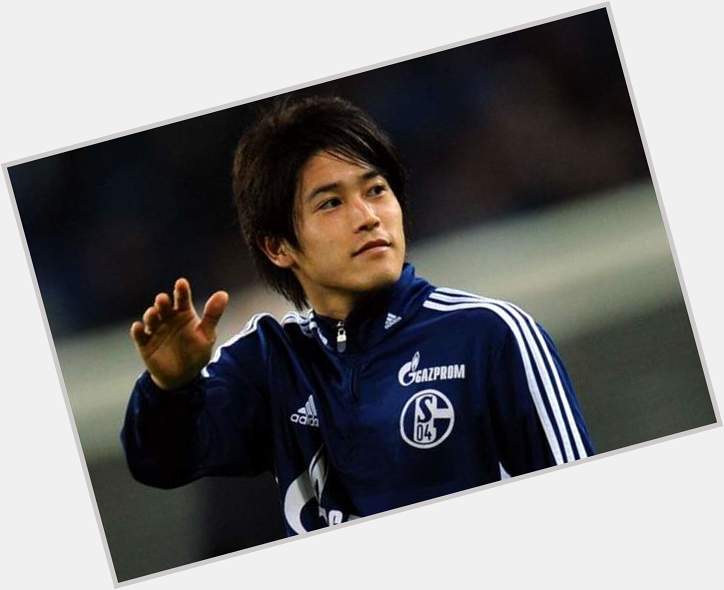 Ih kece \" Happy birthday to Atsuto Uchida, Japanese soccer player yg dulu sempet ada RPnya xD  1988 