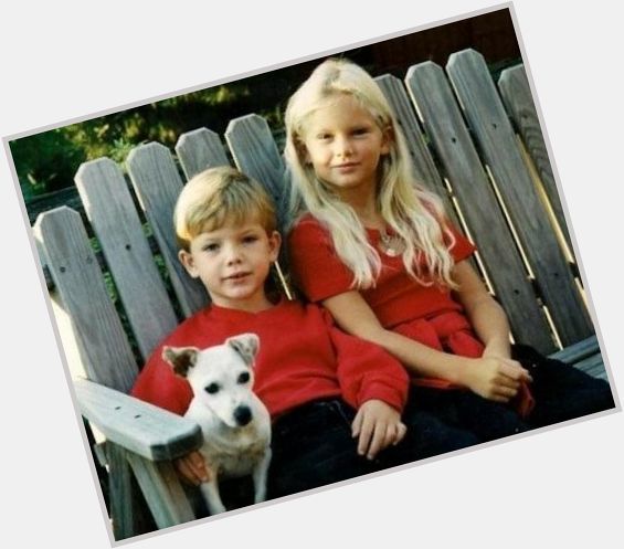 Happy Birthday Austin Swift! ^_^ You\re so lucky to have a sweet, loving, caring (and the list goes on....) sister! 