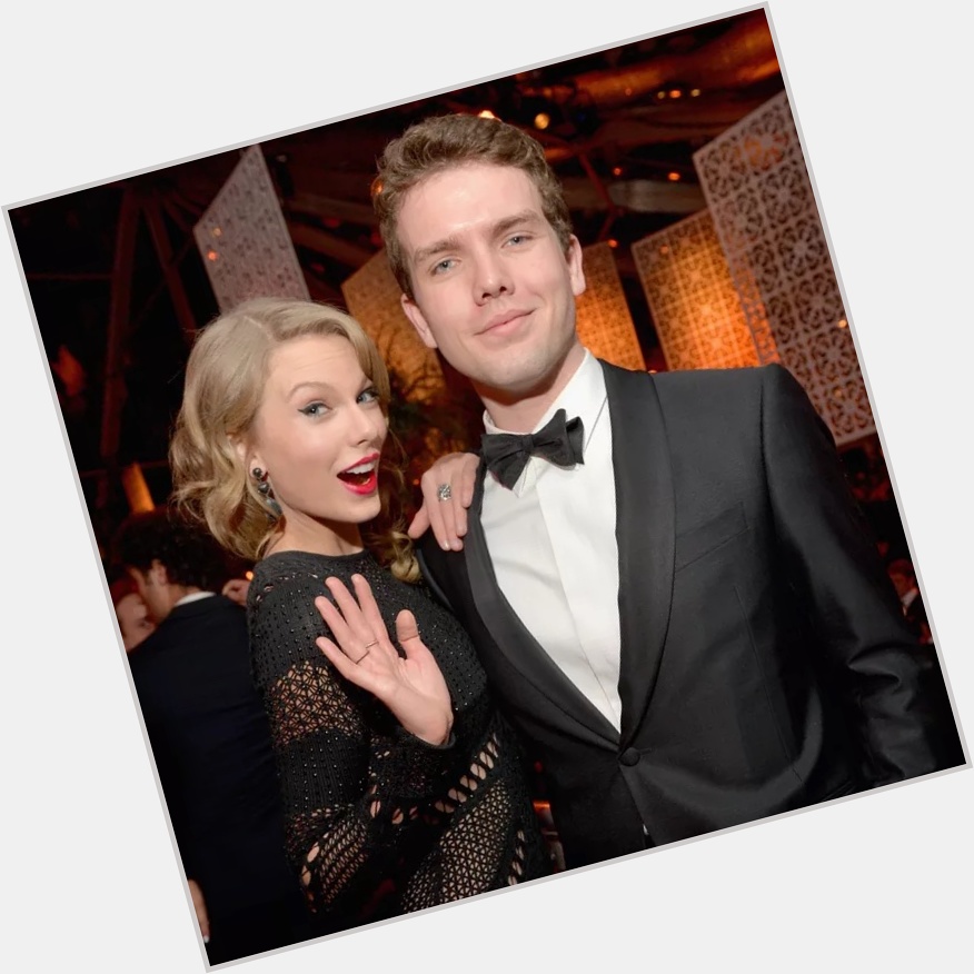  Happy birthday to the beautiful and fabulous actor, Austin Swift, who turns 30 today  