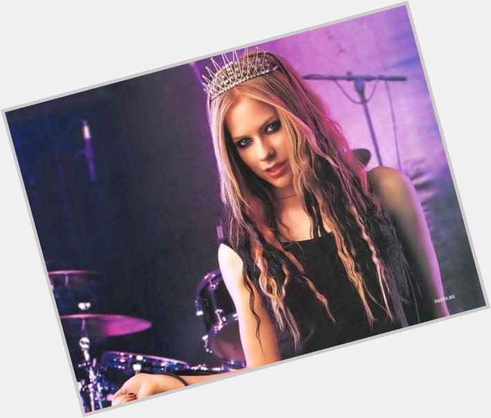  Happy birthday to Avril Lavigne ROCK N ROLL 