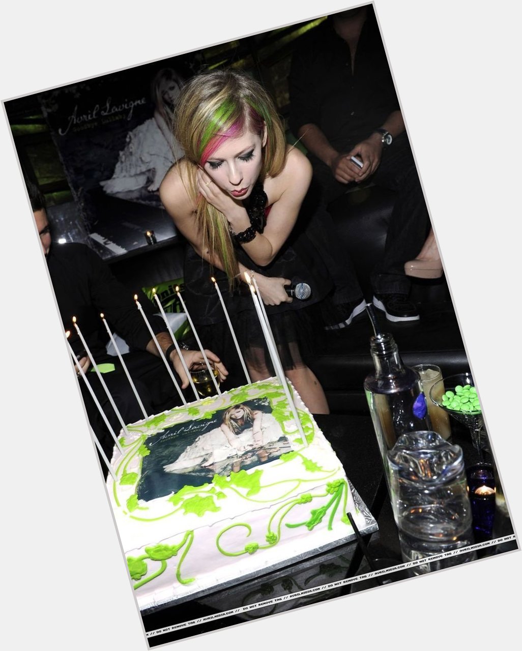 Happy Birthday to Avril Lavigne!!  