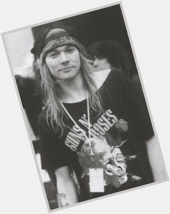 William Bruce Rose, más conocido como Axl Rose cumple 53 años de vida.
HAPPY BIRTHDAY AXL 