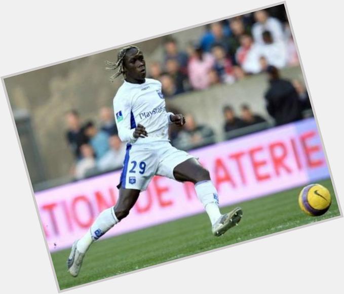 Happy 32nd birthday to the one and only Bacary Sagna! Congratulations 