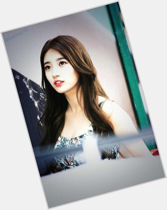  Happy Birthday Bae Suzy >< I hope you have a good day ^^ Youre so beautiful    
