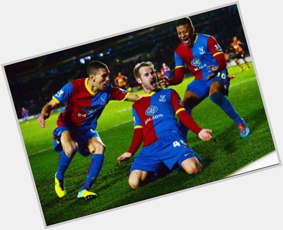 Happy 26th Birthday to former Crystal Palace midfielder Barry Bannan! 