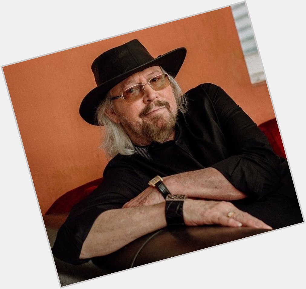 Happy 76 birthday to the legendary Bee Gees member Barry Gibb! 