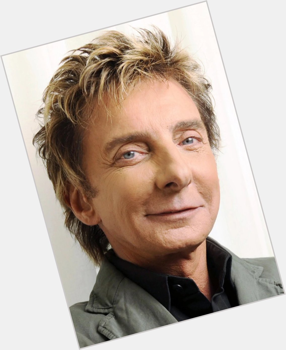 Happy 80th Birthday to American singer and songwriter Barry Manilow!   