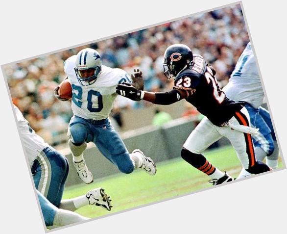 Happy Birthday to the biggest NFL player to ever come out of Wichita, KS. Mr. Barry Sanders celebrates today. 