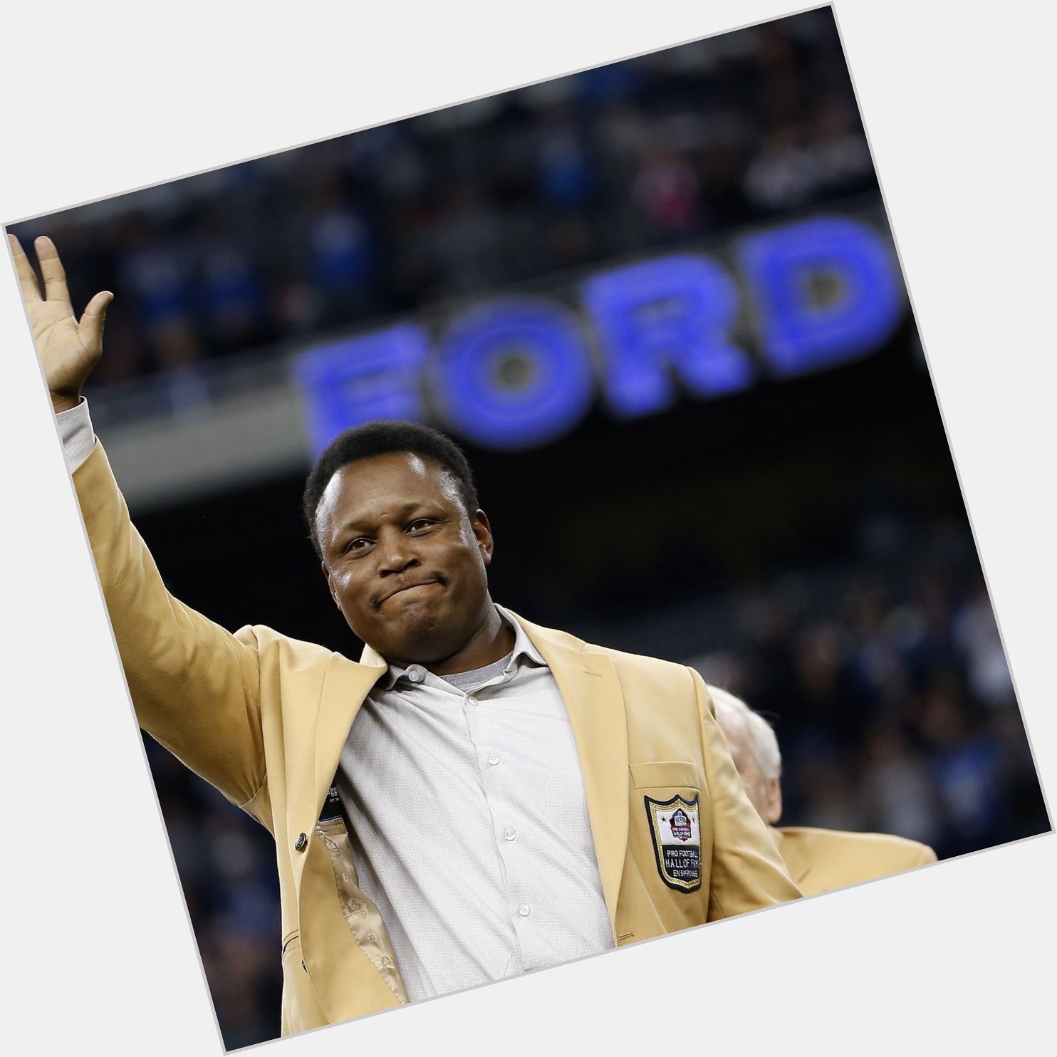 Happy Birthday to the GREATEST HALL OF FAME BARRY SANDERS And to my Legend Dad 