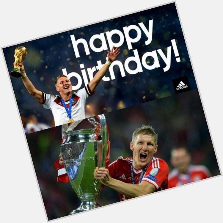 Happy Birthday Bastian Schweinsteiger. My favorite German player of all time. 