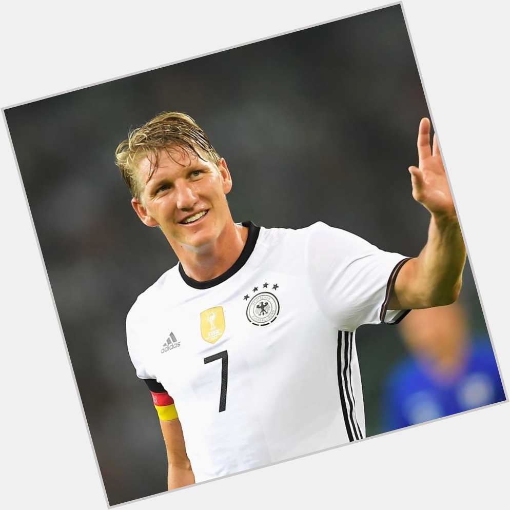Happy birthday to the German hero Bastian Schweinsteiger. Danke Schweini.   