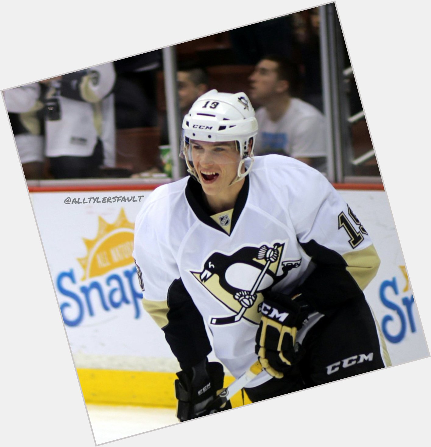 Happy birthday, Beau Bennett!!       