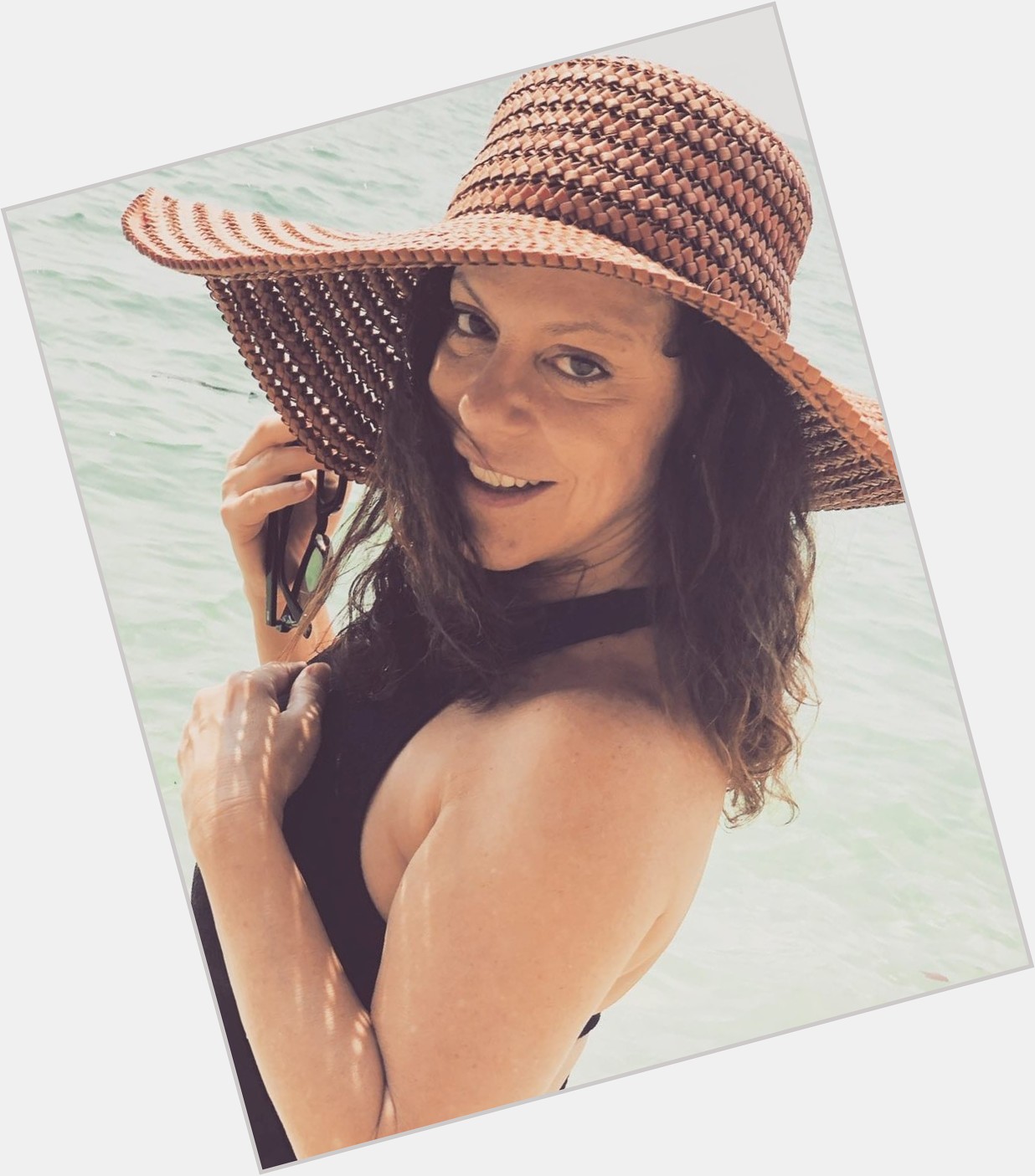 Happy Birthday to American-born Brazilian, Bebel Gilberto (May 12, 1966). 