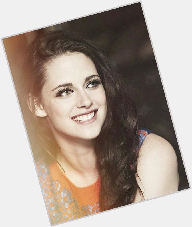 I know that this is a pic of Kristen but she will always be our Bella so HAPPY BIRTHDAY BELLA SWAN   