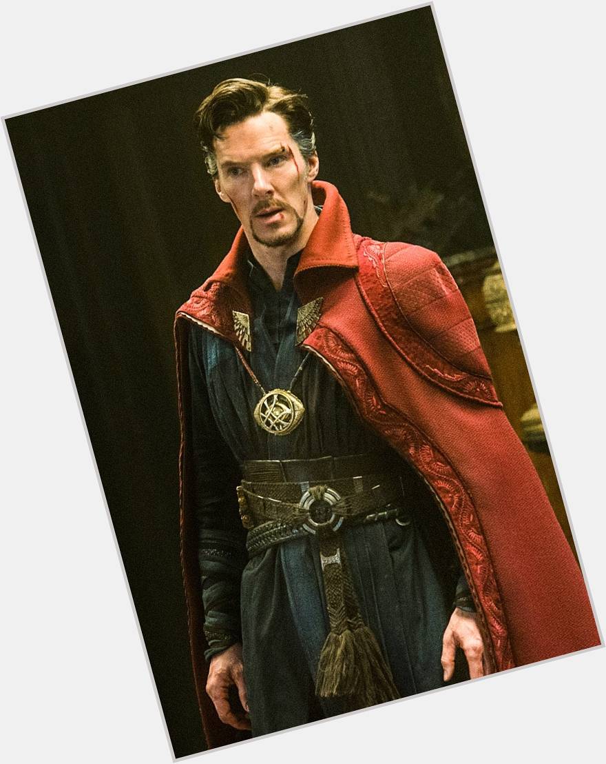 Happy birthday Benedict Cumberbatch aka Dr. Strange.
Hope you do some magic so that we may get TSS trailer today. 