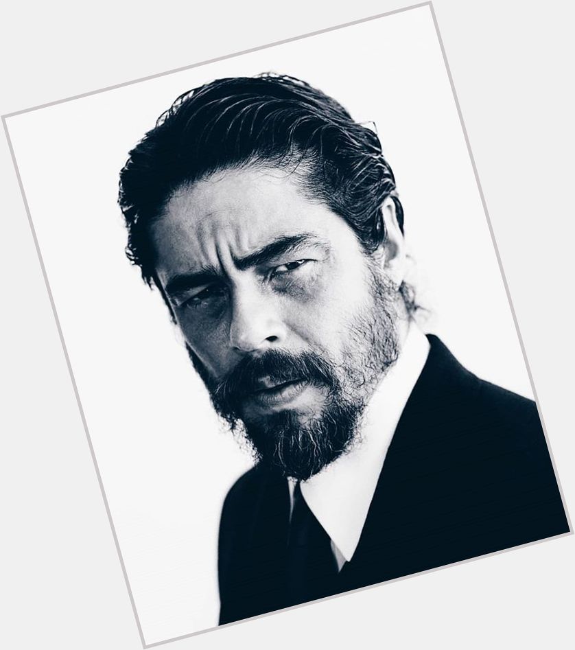 Happy Birthday Benicio del Toro 