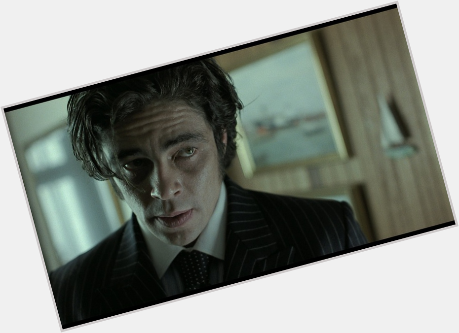 Happy 55th birthday to the amazing Benicio Del Toro!

Which is your favorite performance by the actor? 