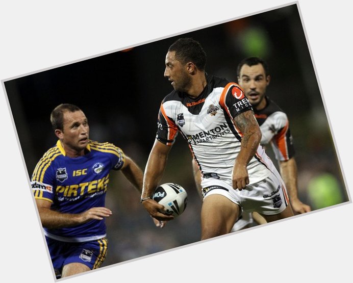 Happy birthday to one of the most flamboyant footy players in history Benji Marshall who turns 32 today. 