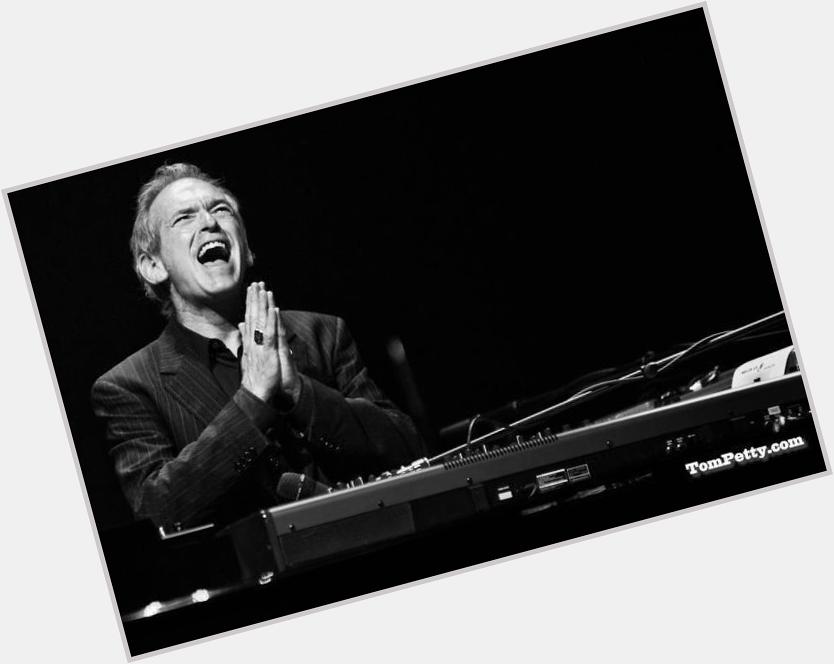 Happy Birthday to Benmont Tench ( Heartbreaker and one of the greatest musicians on the planet. 