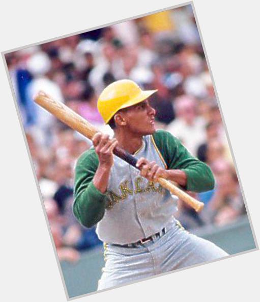 Happy 73rd birthday to Bert Campaneris!

If you don\t love this yellow helmet, you\re dead inside. 